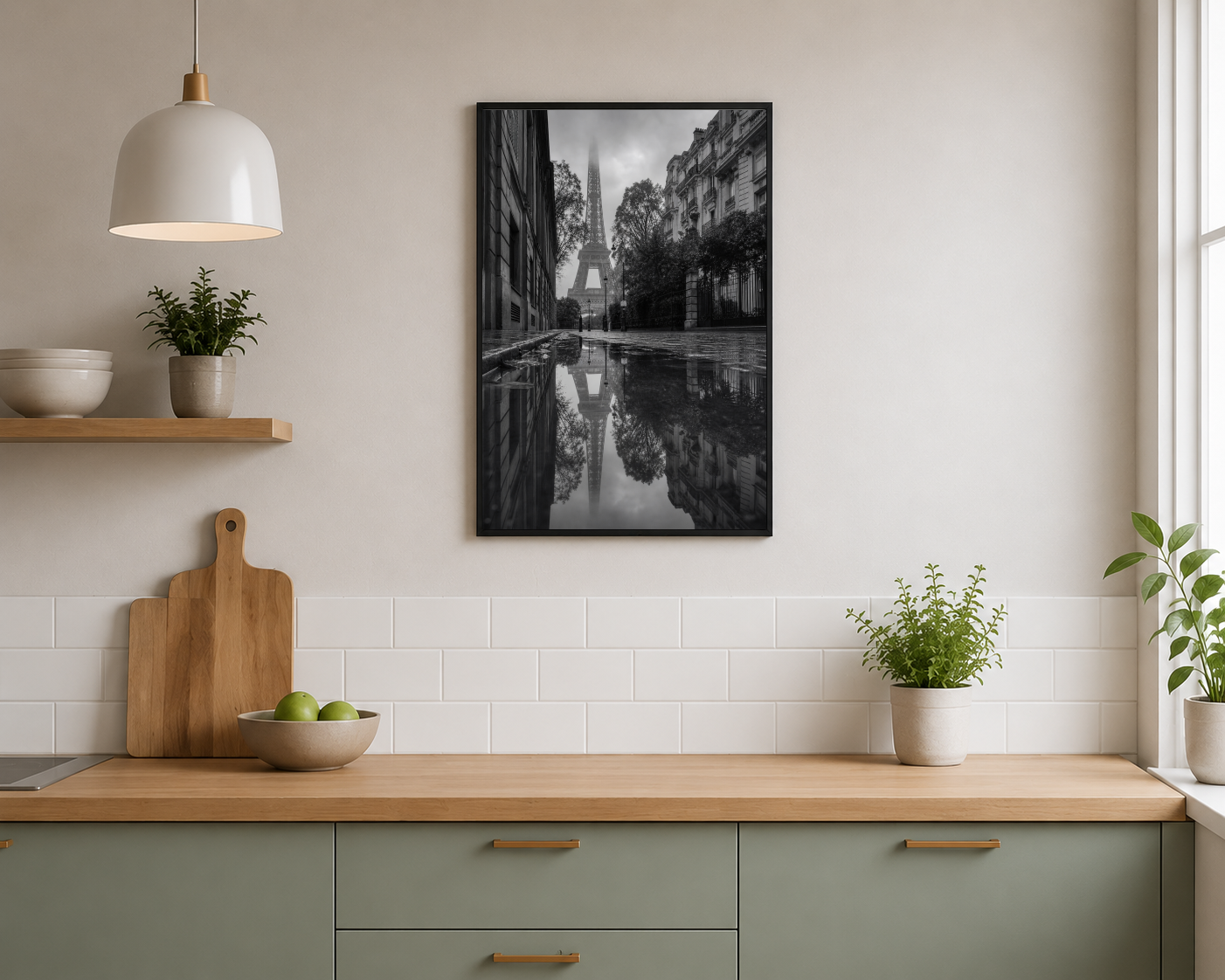 Sisli Kule ve Yağmurlu Sokak Posteri